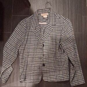 Classic Black and White Houndstooth Blazer